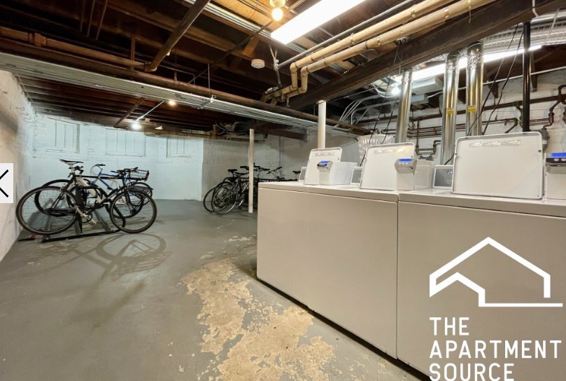 Building Photo - 2327 N Rockwell St