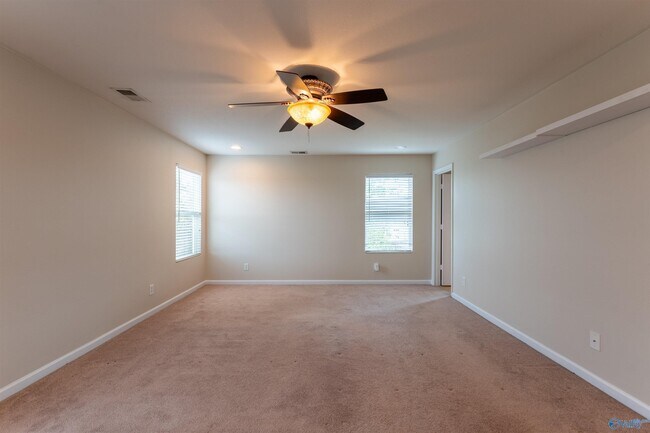 Building Photo - 3474 Avalon Lake Dr SW