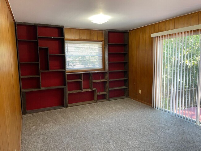 Building Photo - Coming Soon! 5 Bedroom + 3 Bath w/a large front and back yard!