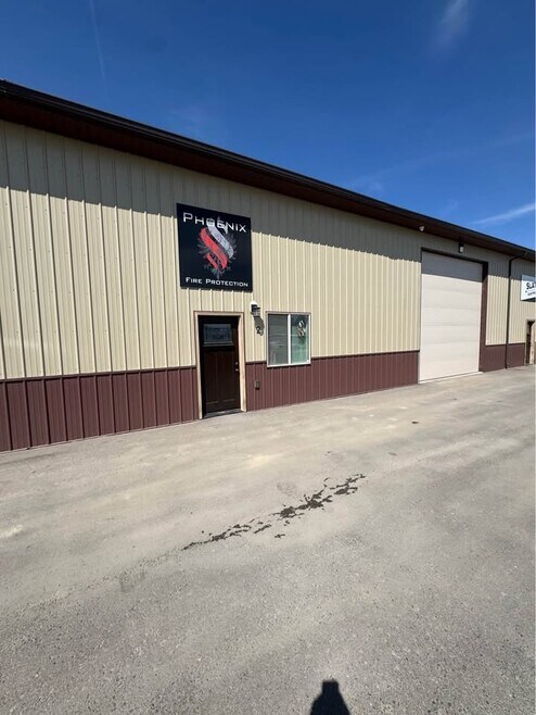 Building Photo - 3210 Canyon Ferry Rd