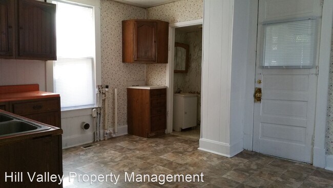 Building Photo - 1 br, 1 bath House - 2235 3rd Ave