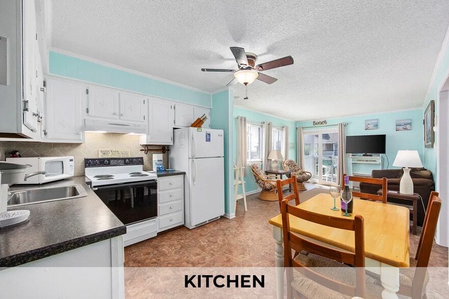 Building Photo - 5001 N Ocean Blvd