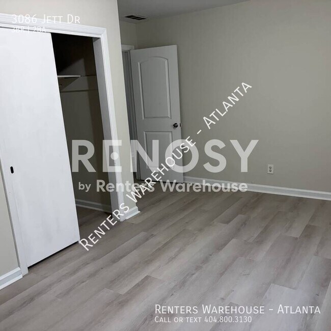 Building Photo - 3086 Jett Dr