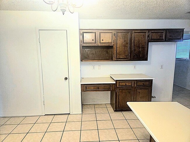 Building Photo - 3209 W Wadley Ave