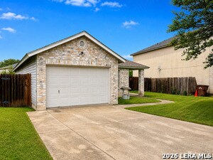 Building Photo - 8206 Longhorn Ridge Dr