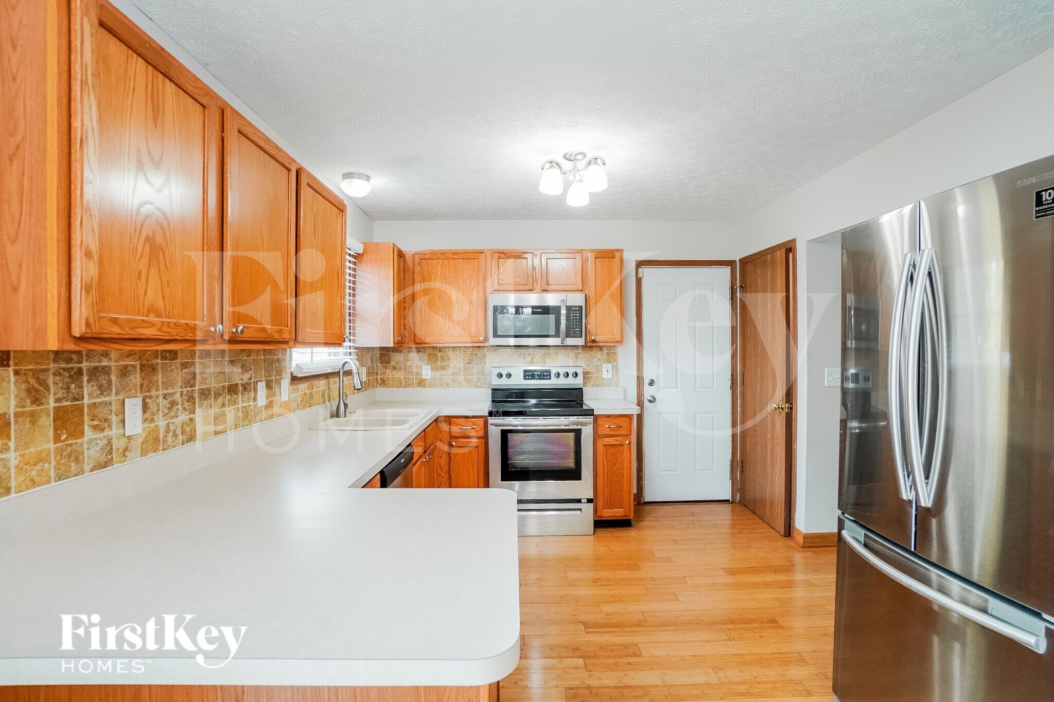 Building Photo - 1072 Tarragon Dr