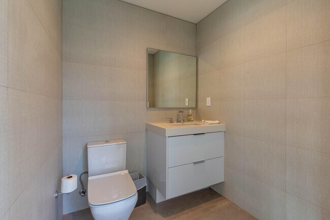 Building Photo - 14432 Rolling Rock Pl