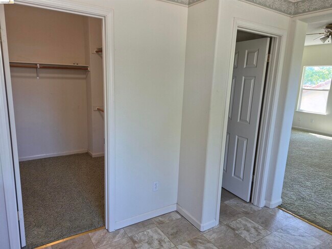 Building Photo - 4016 Caldera Way