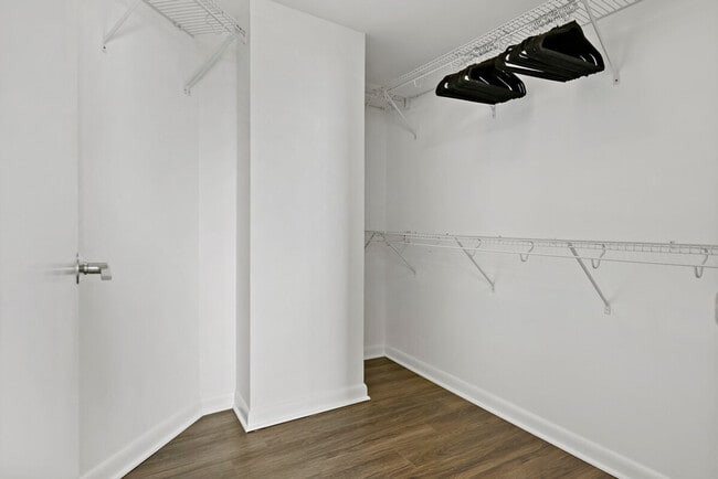 Building Photo - 1751 Pinnacle Dr