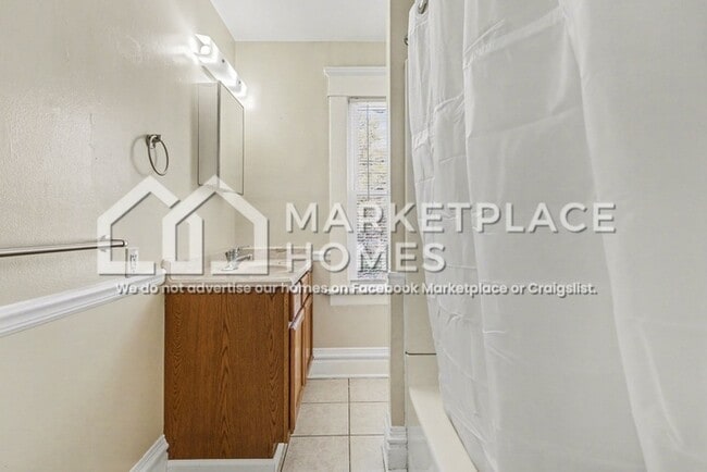 Building Photo - 730 Johnson Ave