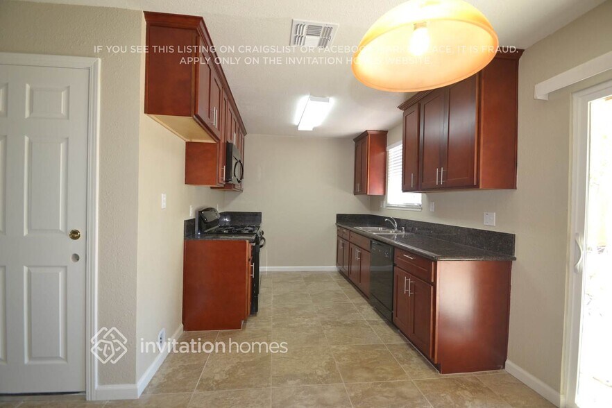 Building Photo - 5946 Georgia Dr