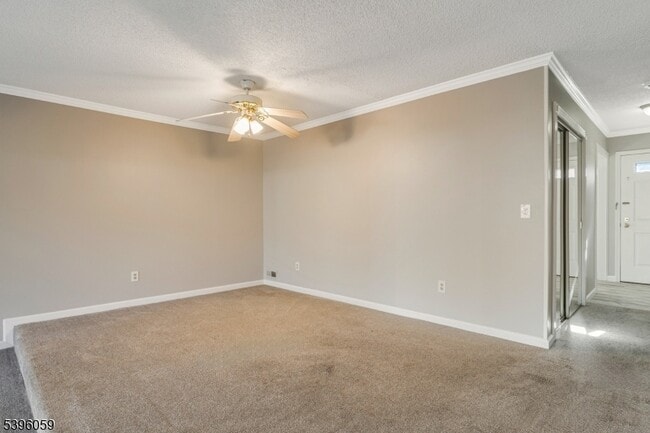 Building Photo - 604 Brokaw Ct