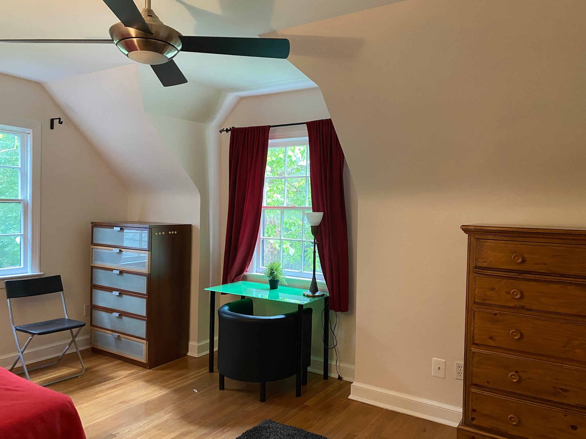 Room # 2 - 4427 Nebraska Ave NW
