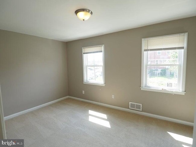 Building Photo - 7065 Eastbrook Ave