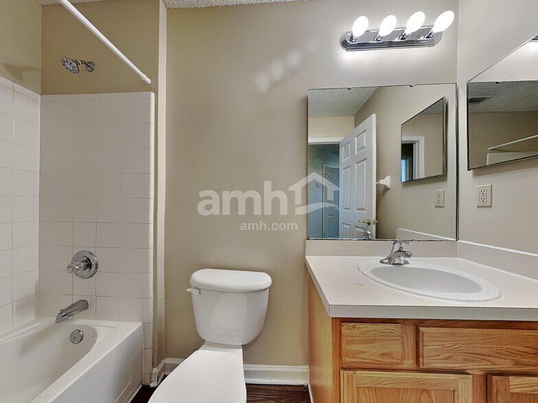 Building Photo - 96033 Sunfish Ln