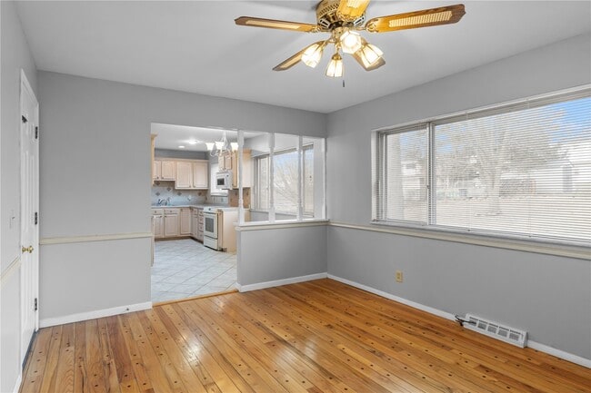 Building Photo - 4645 Tauneybrook Dr