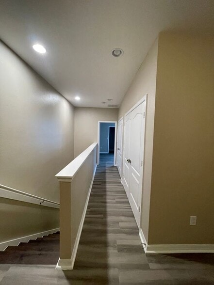 Building Photo - 12072 White Wave Point