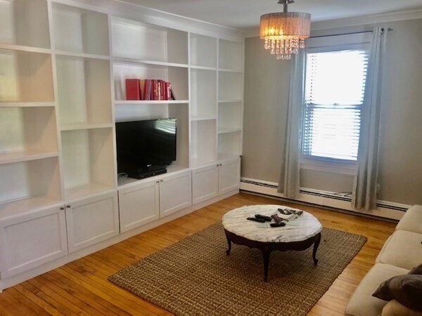 Building Photo - 5 Bearse Ave