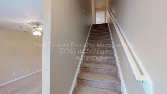 Building Photo - 1009 S Bank Way