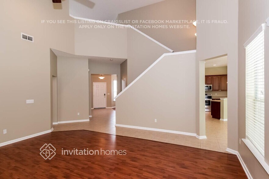 Building Photo - 2253 W Clovelly Ln