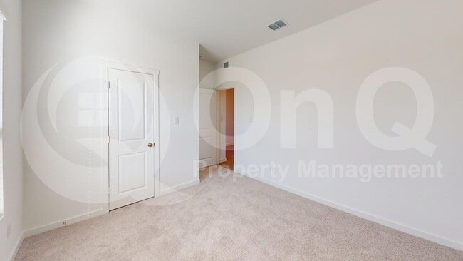 Building Photo - 454 Ridge Dr