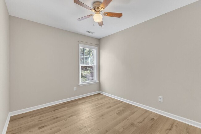 Building Photo - Charming 3-bedroom, 2-bathroom home nestled in the heart of Wake Forest