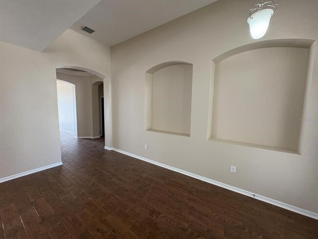 Building Photo - 13707 Sanford Hill Pl