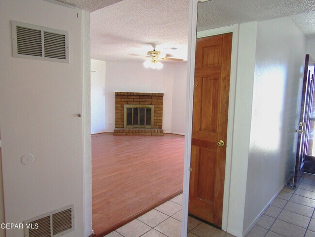 Building Photo - 1500 Babe Hiskey Ln