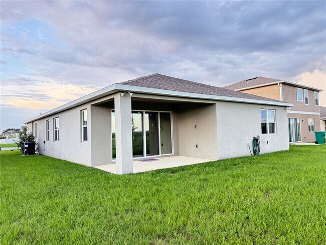 Building Photo - 244 Hillcrest Dr