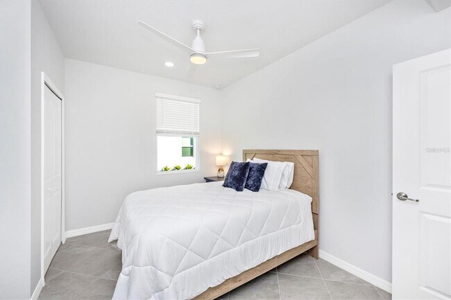 Building Photo - 12640 Radiance Ct