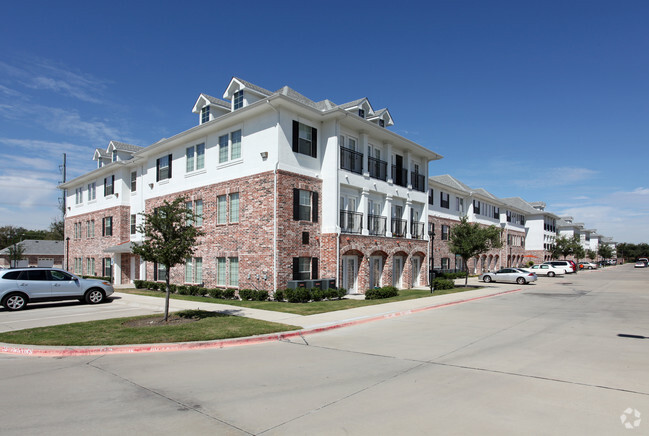 Building Photo - Twin Rivers Senior Living