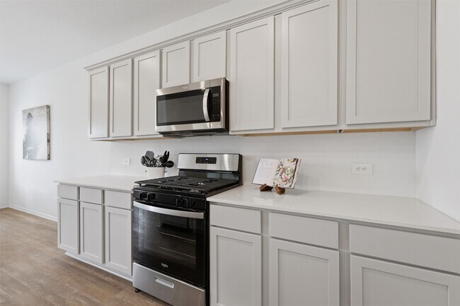 Building Photo - 17719 Winfall Dr