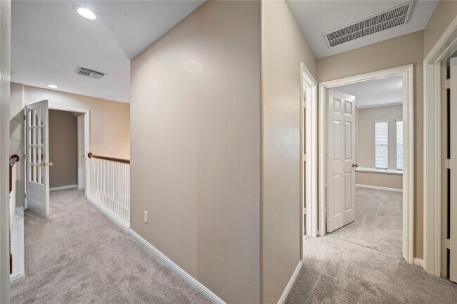 Building Photo - 22519 Diamond Shore Ct