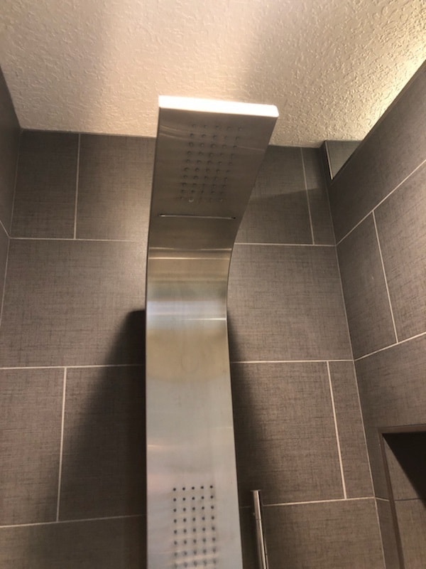 Building Photo - Beautiful 2-Bedroom Condo in Gated Saddleb...