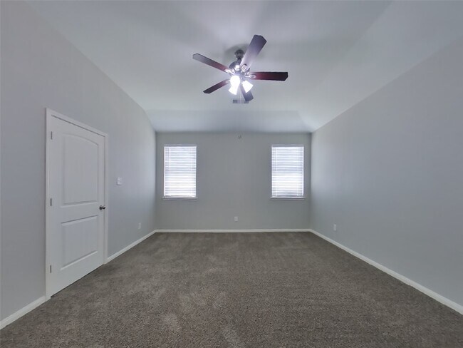 Building Photo - 15607 Jackie Robinson Rd