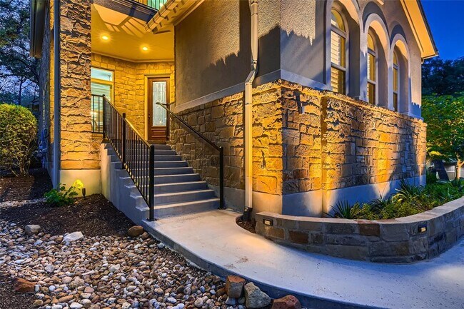 Building Photo - 2516 Arion Cir