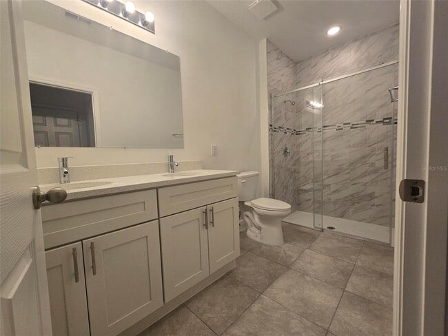Building Photo - 208 Locust Pass Dr