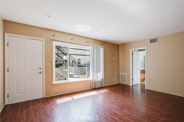 Building Photo - 3131 Perlita Ave