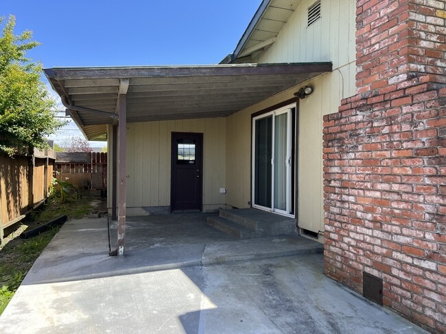 Building Photo - 3110 Janes Rd