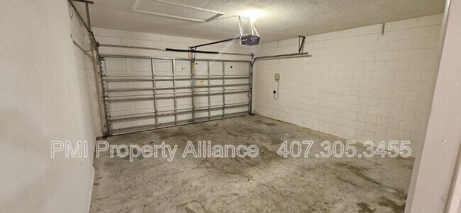 Building Photo - 4212 Forest Island Dr