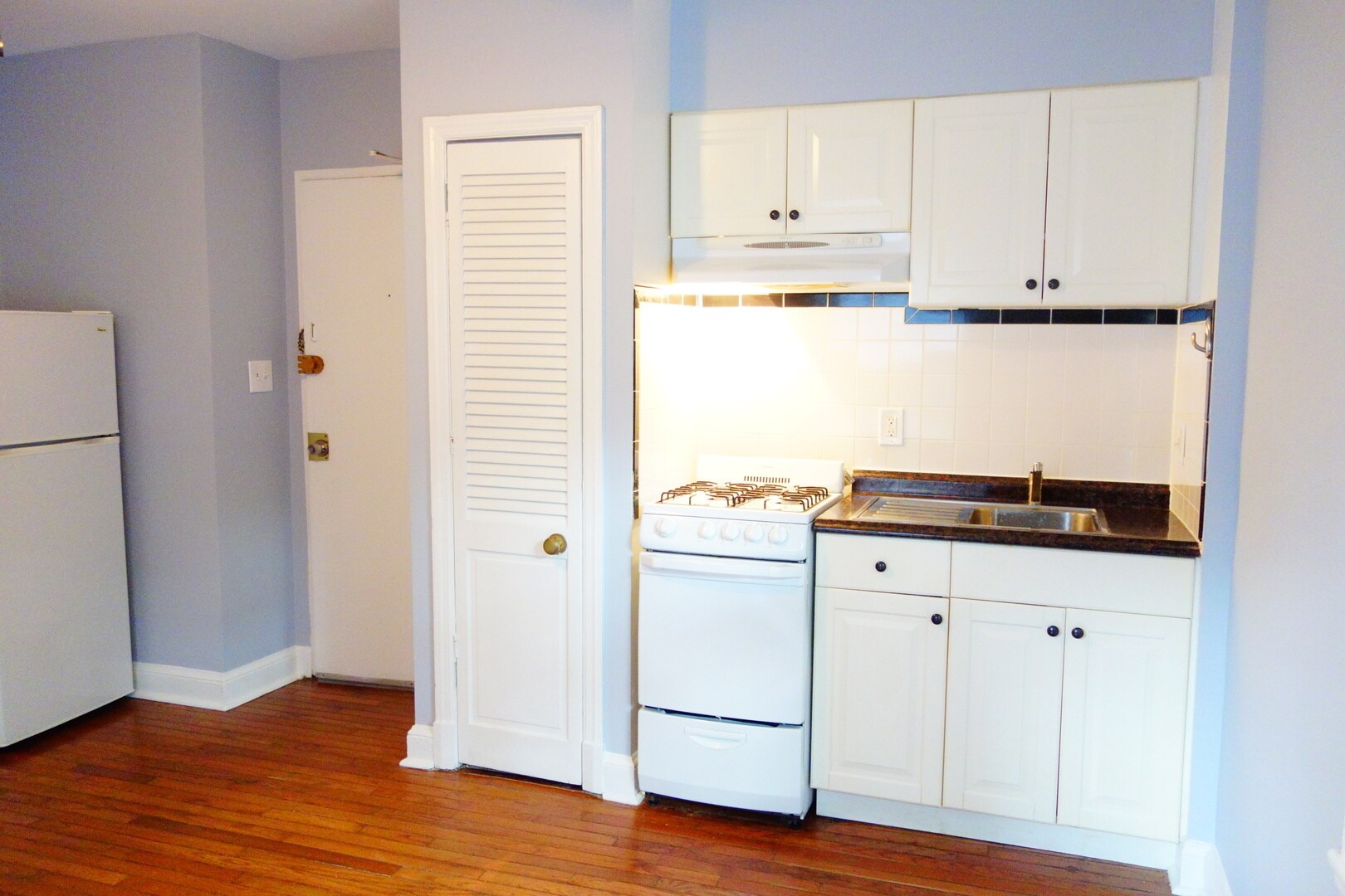 Building Photo - 311 Domer Ave