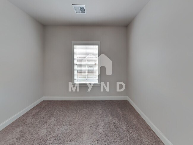 Building Photo - 4030 Maypop Ln
