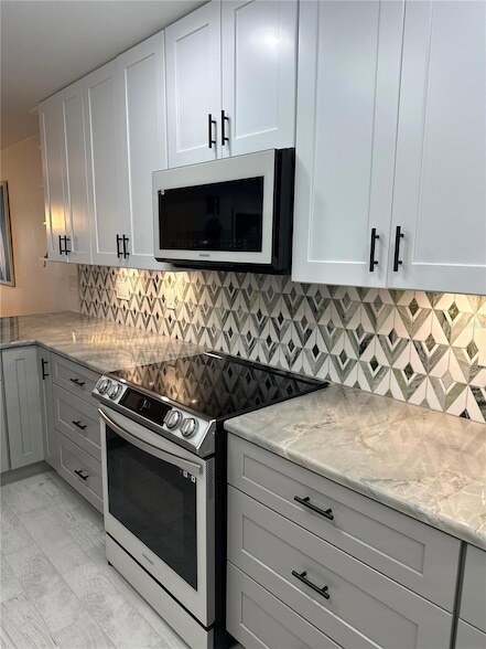 Building Photo - 19029 US Hwy 19 N