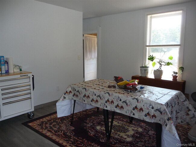 Building Photo - 971 US-209
