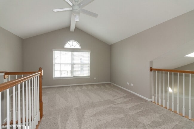 Building Photo - 627 Beaver Ct