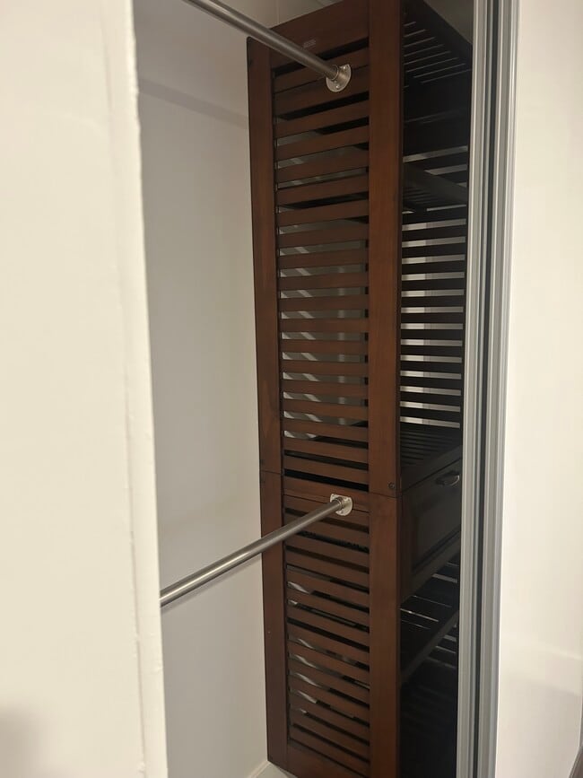 Building Photo - 2730 Larkspur St