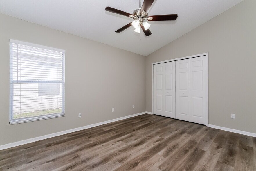 Building Photo - 6123 Sand Key Ln