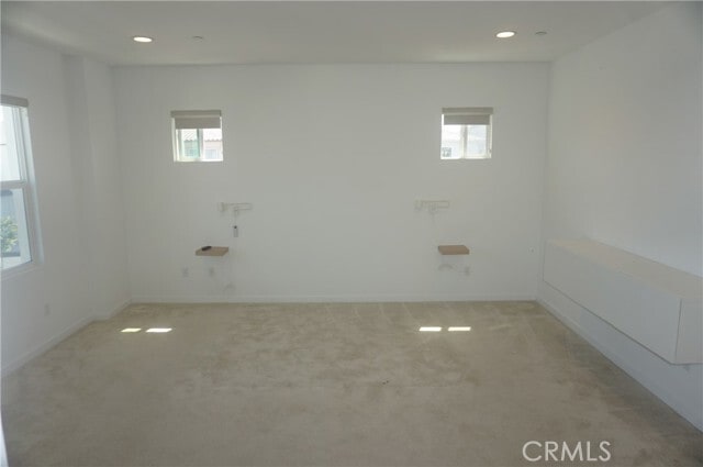 Building Photo - 945 Vivid Ln