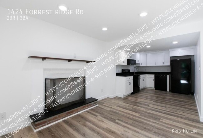 Building Photo - 2 bed/2 Bath with full basement & Den