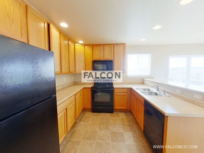 Building Photo - 7573 Duck Hawk Pl